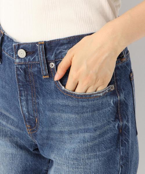 A part by(アパートバイ)の「デニムセンタープレスフレアパンツ 825005(デニムパンツ・レディース・ライトブルー/ネイビー/ブルー・MEDIUM/LARGE)」の5枚目の写真