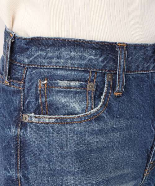 A part by(アパートバイ)の「デニムセンタープレスフレアパンツ 825005(デニムパンツ・レディース・ライトブルー/ネイビー/ブルー・MEDIUM/LARGE)」の6枚目の写真