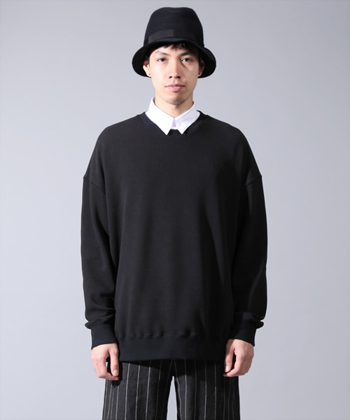 MIDWEST（ミッドウエスト）の「DISCOVERED×MIDWEST別注　ビッグクルーネックスウェット（スウェット・メンズ・ブラック/ネイビー・1/2）」の9枚目の写真