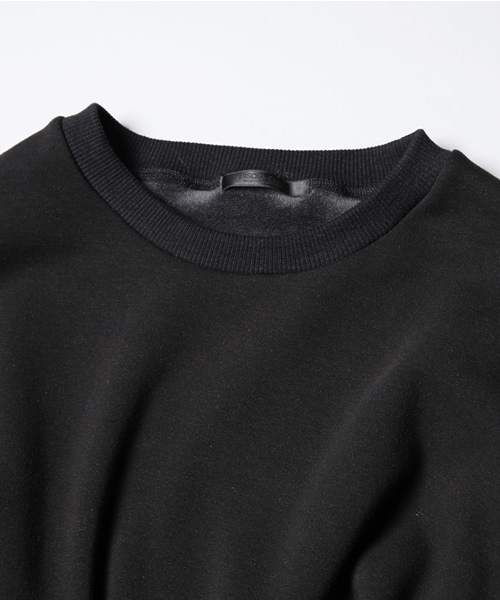 MIDWEST（ミッドウエスト）の「DISCOVERED×MIDWEST別注　ビッグクルーネックスウェット（スウェット・メンズ・ブラック/ネイビー・1/2）」の6枚目の写真