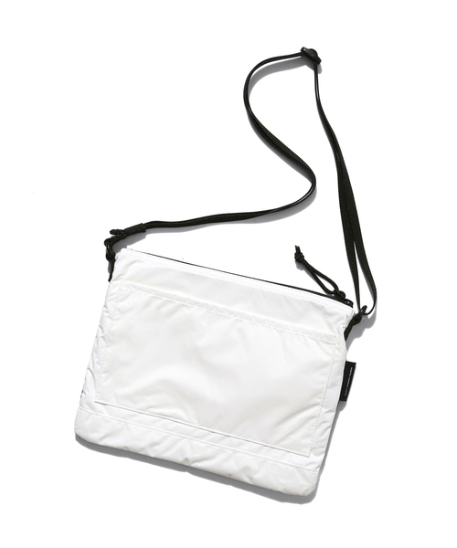 NUMBER (N)INE（ナンバーナイン）の「NUMBER (N)INE x WILD THINGS サコッシュ（ショルダーバッグ・メンズ・ホワイト/ブラック・FREE）」の3枚目の写真