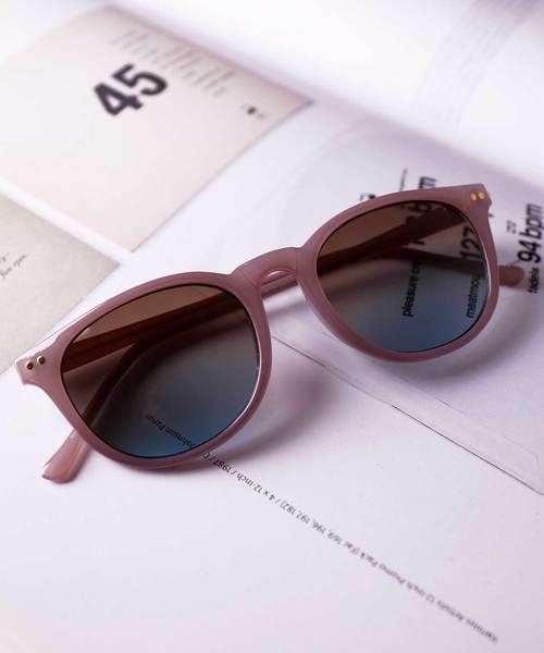 LUGG NAGG（ラグナグ）の「【LUGG NAGG SELECT/ ラグナグセレクト】ウェリントン/ボスリントン/ダテメガネ/サングラス/カラーレンズ/UV400（サングラス・メンズ・ブラック/ブラウン/ダークブラウン/ライトブラウン/ベージュ/グレー/ライトグレー/ブラック系その他/クリアブラック/ブラック×ブラック/ブラック×グレー/ブラウン系その他/ベージュ系その他/グレー系その他/ダークブラック/ライトブラック/ブラック×ブルー/スミクロ/ブラック系その他2/ブラック系その他3/ブラウン系その他2/ブラウン系その他3/ブラウン系その他4/ブラック系その他4・FREE）」の14枚目の写真