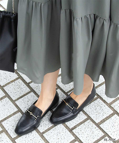 RANDA（ランダ）の「スクエアトゥベーシックローファー（ローファー・レディース・ブラック/ブラウン/アイボリー・LL/S/M/L）」の2枚目の写真