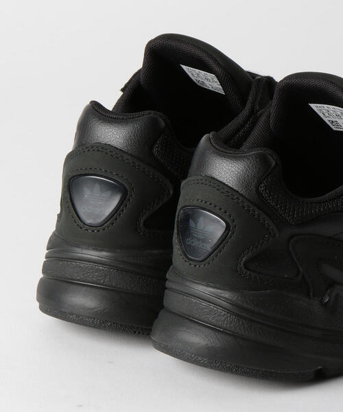 adidas Originals（アディダスオリジナルス）の「＜adidas Originals（アディダス）＞FALCON ファルコン スエードスニーカー（スニーカー・レディース・ブラック/ホワイト・24.5cm/25cm/23cm/22.5cm/24cm/23.5cm）」の10枚目の写真