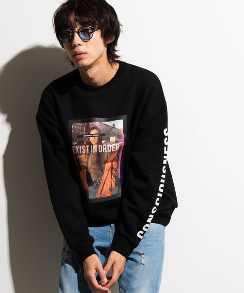 WEGO（ウィゴー）の「WEGO/Photographプルオーバー（スウェット・メンズ・パープル/ブラック/ブラック系その他/ホワイト・LARGE/MEDIUM）」の3枚目の写真