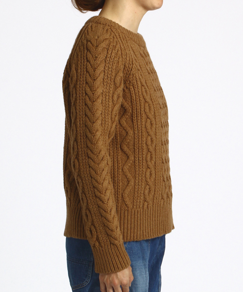 BEAMS BOY（ビームスボーイ）の「BEAMS BOY / 3ゲージ アラン クルーネック ニット（ニット/セーター・レディース・オフホワイト/ライトブラウン/ネイビー・ONE SIZE）」の9枚目の写真