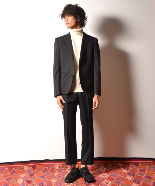 COMMONWARE AMERICAN RAG CIE&Magine（コモンウェアアメリカンラグシーアンド マージン）の「AMERICAN RAG CIE&Magine COMMONWARE SUPER100'S ストレッチウール テーラードパンツ（スラックス・メンズ・ブラック/グレー・46/44/48）」の8枚目の写真