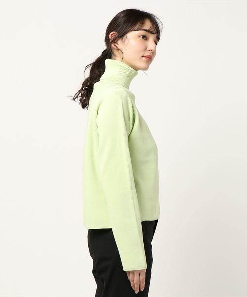 KOBE LETTUCE（コウベレタス）の「コクーンシルエットタートルネックダンボールニットプルオーバー（ニット/セーター・レディース・グレー/ライム/ブラック・FREE）」の11枚目の写真