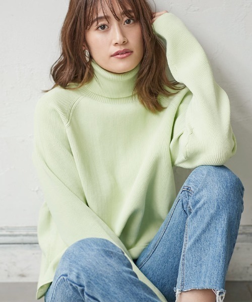 KOBE LETTUCE（コウベレタス）の「コクーンシルエットタートルネックダンボールニットプルオーバー（ニット/セーター・レディース・グレー/ライム/ブラック・FREE）」の7枚目の写真