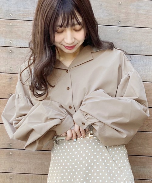 apres jour(アプレジュール)の「アソート袖ボリュームシャツ【ZOZOTOWN限定アイテム】(シャツ/ブラウス・レディース・ベージュ/アイボリー/その他/モカ・フリー)」の5枚目の写真