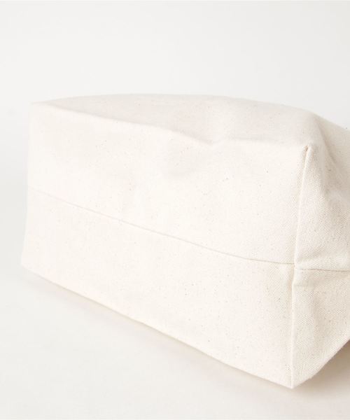 Levi's（リーバイス）の「Levi's/リーバイス バットウイング トートバッグ/レジャーバッグ（トートバッグ・メンズ・オフホワイト・FREE）」の2枚目の写真