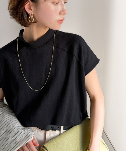 classicalelf(クラシカルエルフ)の「綿100%USAコットン、大人のモックネックラグラン無地&ボーダー柄シンプルTシャツ。(Tシャツ/カットソー・レディース・ホワイト/ブラック/ベージュ/ブラウン/チャコール/グレイッシュベージュ/モカ/ブラウン系その他/グリーン/オリーブ/イエロー/その他/その他1・MEDIUM/LARGE/X-LARGE/XX-LARGE/SMALL)」の20枚目の写真