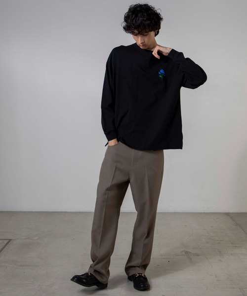 WEGO（ウィゴー）の「WEGO/バラ刺繍ビッグシルエットロンT（Tシャツ/カットソー・メンズ・ホワイト/ブラック・MEDIUM/LARGE）」の3枚目の写真