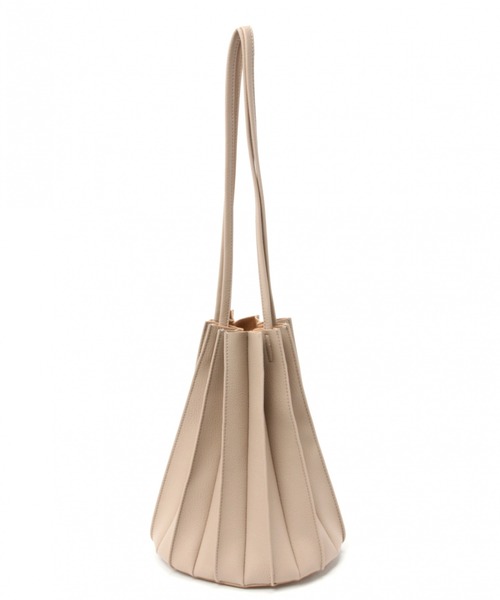 LEPSIM（レプシィム）の「プリーツラウンドBAG　921771（ショルダーバッグ・レディース・ブラック/ライトブラウン/グレイッシュベージュ・ONE SIZE）」の9枚目の写真