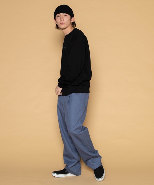 WEGO(ウィゴー)の「WEGO/モチーフ刺繍プルオーバー(スウェット・メンズ・ホワイト/ブラック・SMALL/MEDIUM/LARGE)」の9枚目の写真