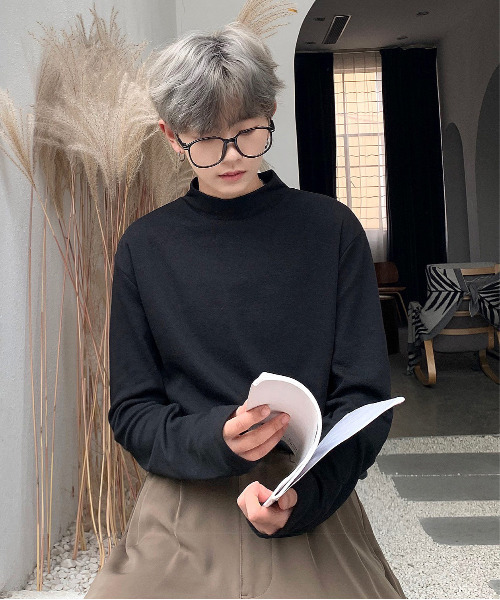 neos（ネオス）の「【neos -addictive design-】スタンダードシルエット ハイネック ロングスリーブ カットソー（Tシャツ/カットソー・メンズ・ベージュ/ブラック/ワインレッド/ホワイト/グレイッシュベージュ/ブラック×ホワイト/ホワイト×ブラック/グレー・LARGE/MEDIUM/X-LARGE）」の16枚目の写真