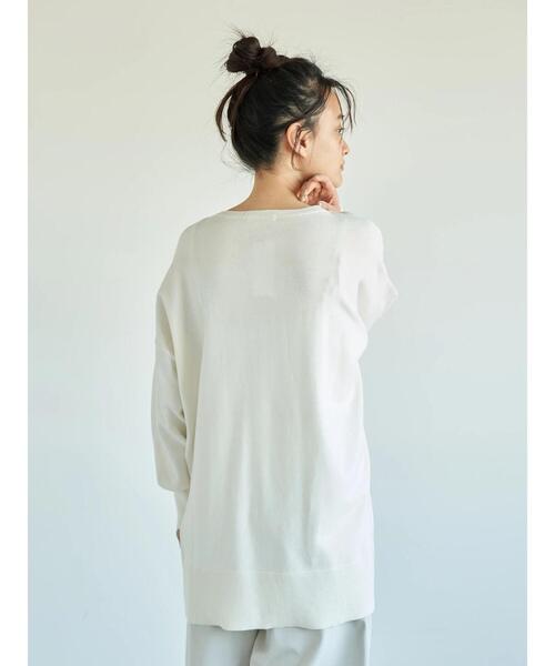 AMERICAN HOLIC(アメリカンホリック)の「前後差ラウンドネックニットチュニック *(ニット/セーター・レディース・ネイビー/ベージュ/オフホワイト/ラベンダー/イエロー・FREE)」の7枚目の写真