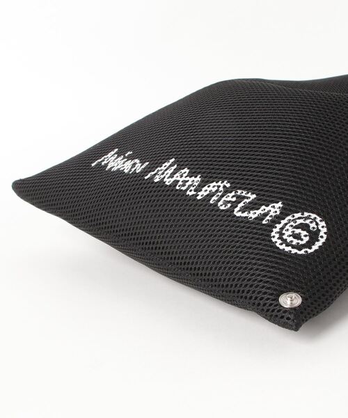 ※MM6(エムエムシックス)の「MM6 Maison Margiela ジャパニーズバッグスモール(ハンドバッグ・レディース・ブラック・FREE)」の2枚目の写真