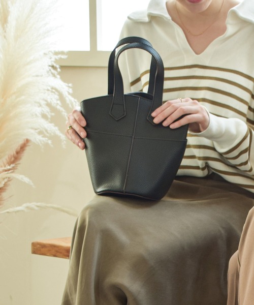 tukn.（トゥクン）の「2wayクラシックハンドバッグ　ショルダーバッグ（ショルダーバッグ・レディース・ブラック/ブラウン/アイボリー/グレー・FREE）」の19枚目の写真