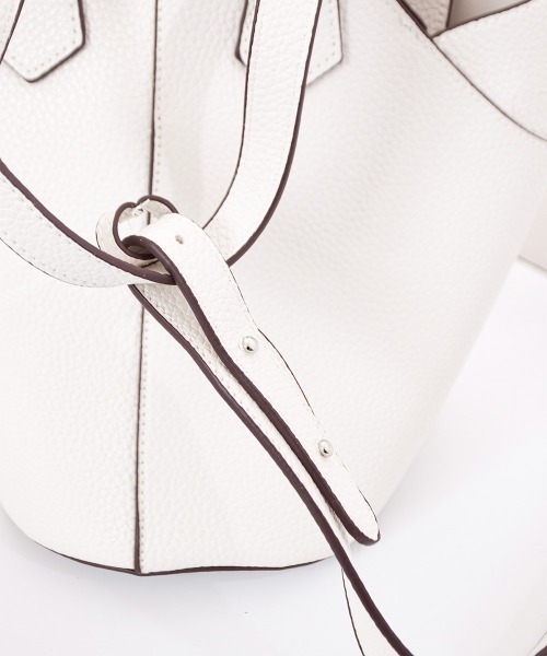 tukn.（トゥクン）の「2wayクラシックハンドバッグ　ショルダーバッグ（ショルダーバッグ・レディース・ブラック/ブラウン/アイボリー/グレー・FREE）」の9枚目の写真