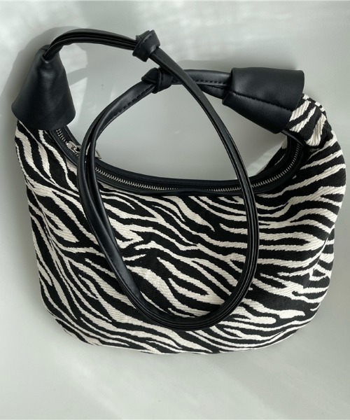 yuue' ( wear )（ユーイ）の「ゼブラ柄ショルダーバッグ