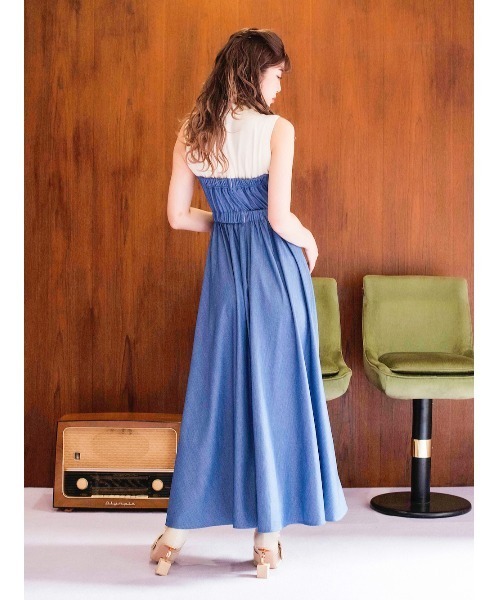 Darich / フロントプリーツデザインワンピース Darich（ダーリッチ）の「フロントプリーツデザインワンピース