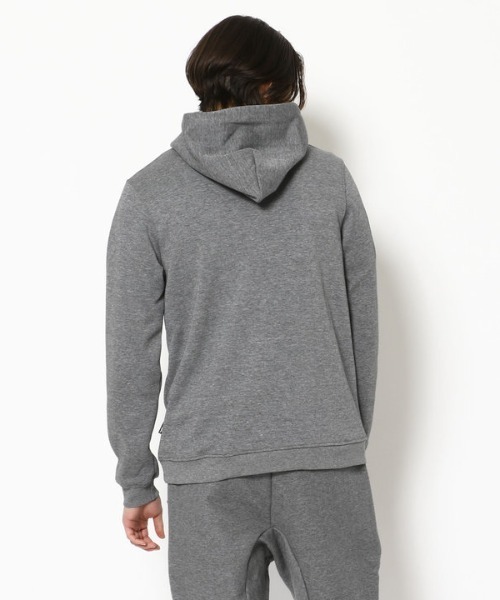 BALR.（ボーラー）の「BALR./ボーラー/Q-SERIES STRAIGHT ZIP HD/ジップフーディー/正規商品（パーカー・メンズ・ブラック/チャコール/レッド・SMALL/X-SMALL/MEDIUM/LARGE）」の8枚目の写真