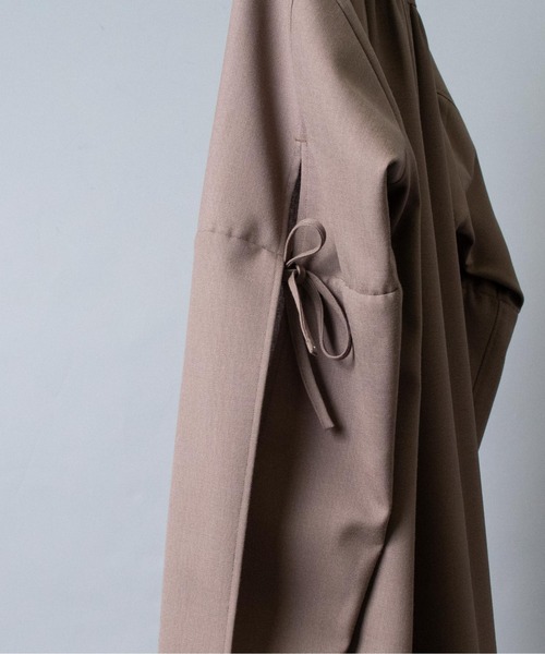 FEMMENT（ファモン）の「【 FEMMENT / ファモン 】 3/60 twising wooltoropical  mandarin collar shirts マンダリンカラーシャツ（シャツ/ブラウス・レディース・ベージュ/ブラック・1）」の13枚目の写真