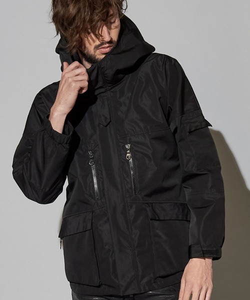 NO ID.（ノーアイディ）の「【NO ID.】Multi Pocket Nylon Hooded Blouson / マルチ ポケット ナイロン フーデッド ブルゾン（ブルゾン・メンズ・ブラック/グレー/カーキ・1/2）」の2枚目の写真