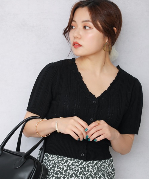 ap retro(アプレトロ)の「ランダムリブ編み裾スカラップ2WAYちびカーディガン(シャツ/ブラウス・レディース・ライトブルー/ブラック/アイボリー/グリーン系その他・FREE)」の20枚目の写真