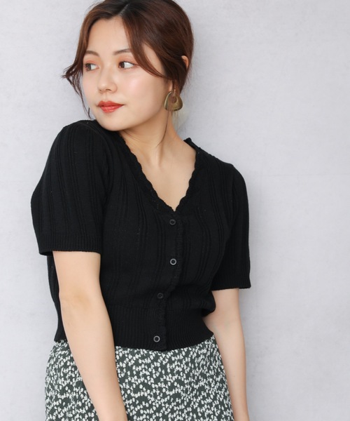 ap retro(アプレトロ)の「ランダムリブ編み裾スカラップ2WAYちびカーディガン(シャツ/ブラウス・レディース・ライトブルー/ブラック/アイボリー/グリーン系その他・FREE)」の21枚目の写真