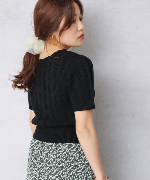 ap retro(アプレトロ)の「ランダムリブ編み裾スカラップ2WAYちびカーディガン(シャツ/ブラウス・レディース・ライトブルー/ブラック/アイボリー/グリーン系その他・FREE)」の22枚目の写真