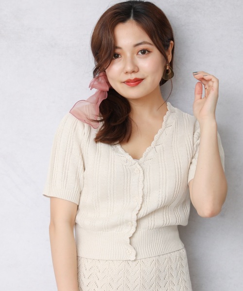 ap retro(アプレトロ)の「ランダムリブ編み裾スカラップ2WAYちびカーディガン(シャツ/ブラウス・レディース・ライトブルー/ブラック/アイボリー/グリーン系その他・FREE)」の6枚目の写真