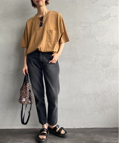 Manhattan Portage（マンハッタンポーテージ）の「[MANHATTAN PORTAGE/マンハッタンポーテージ] バックプリント ポケットTシャツ（Tシャツ/カットソー・レディース・ホワイト/ベージュ・M/L）」の14枚目の写真