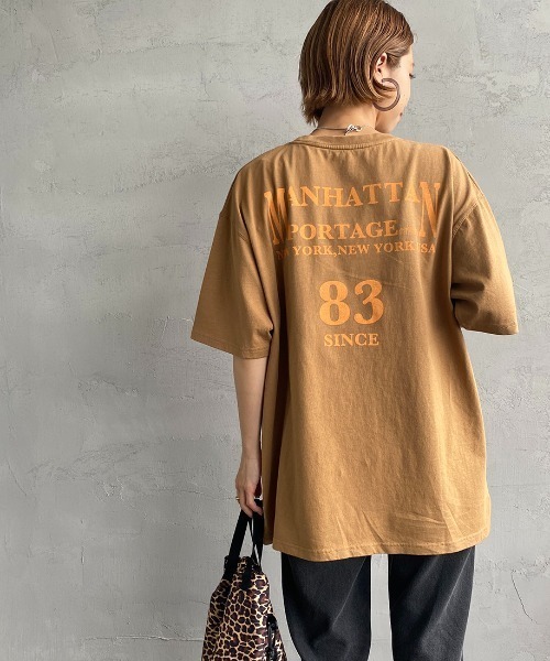 Manhattan Portage（マンハッタンポーテージ）の「[MANHATTAN PORTAGE/マンハッタンポーテージ] バックプリント ポケットTシャツ（Tシャツ/カットソー・レディース・ホワイト/ベージュ・M/L）」の17枚目の写真
