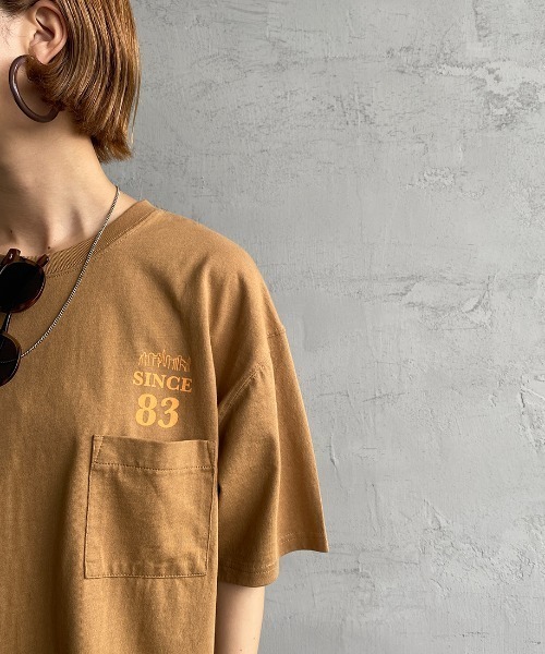 Manhattan Portage（マンハッタンポーテージ）の「[MANHATTAN PORTAGE/マンハッタンポーテージ] バックプリント ポケットTシャツ（Tシャツ/カットソー・レディース・ホワイト/ベージュ・M/L）」の18枚目の写真