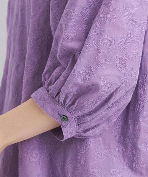 green label relaxing(グリーンレーベルリラクシング)の「エンブロイダリー ボリューム スリーブ ブラウス(シャツ/ブラウス・レディース・パープル/オフホワイト/ダークグレー・FREE)」の20枚目の写真