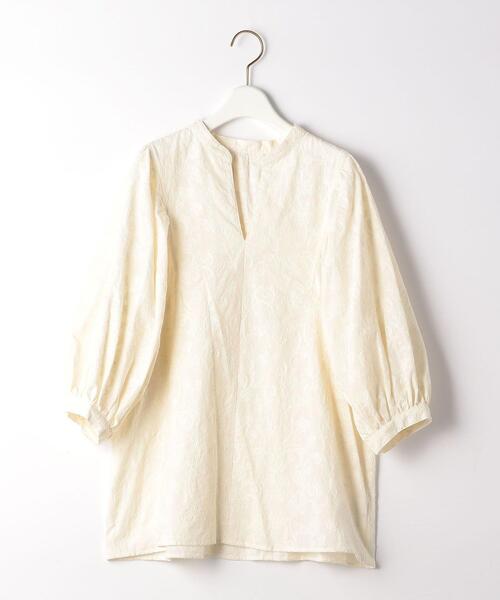 green label relaxing(グリーンレーベルリラクシング)の「エンブロイダリー ボリューム スリーブ ブラウス(シャツ/ブラウス・レディース・パープル/オフホワイト/ダークグレー・FREE)」の11枚目の写真