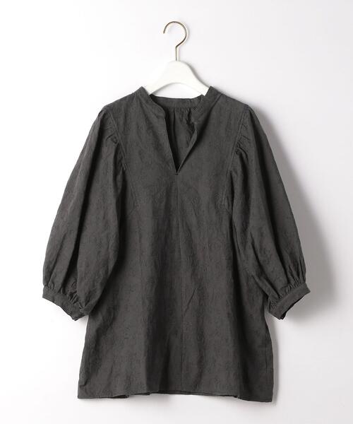 green label relaxing(グリーンレーベルリラクシング)の「エンブロイダリー ボリューム スリーブ ブラウス(シャツ/ブラウス・レディース・パープル/オフホワイト/ダークグレー・FREE)」の13枚目の写真