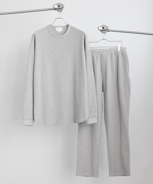 Loungewear tokyo(ラウンジウェアトウキョウ)の「ワッフル リラクシング ルームウェア 長袖カットソー×イージーパンツ ワンマイルウェア(ルームウェア/パジャマ・メンズ・ネイビー/ナチュラル/チャコールグレー/ブラック/ダークブラウン/杢グレー/グレイッシュベージュ・L/M/XL/S)」の10枚目の写真