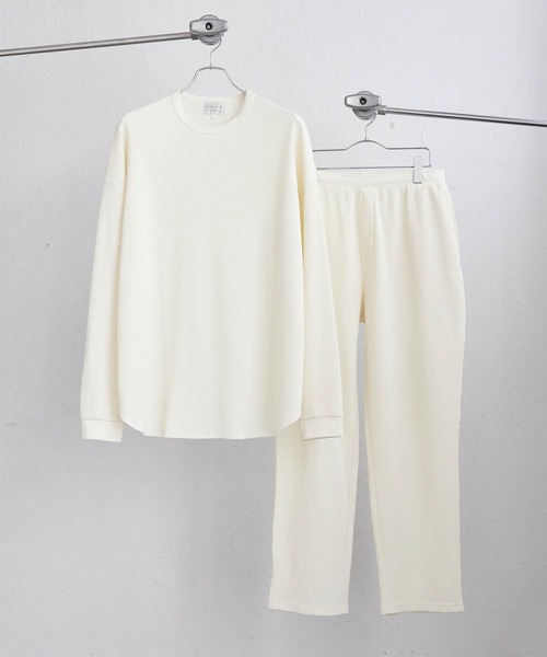 Loungewear tokyo(ラウンジウェアトウキョウ)の「ワッフル リラクシング ルームウェア 長袖カットソー×イージーパンツ ワンマイルウェア(ルームウェア/パジャマ・メンズ・ネイビー/ナチュラル/チャコールグレー/ブラック/ダークブラウン/杢グレー/グレイッシュベージュ・L/M/XL/S)」の12枚目の写真