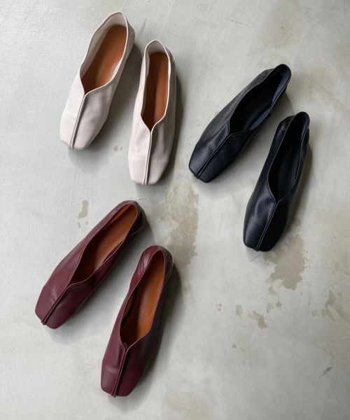 Aunt Marie's(アントマリーズ)の「パイピングフラットシューズ(バレエシューズ・レディース・ブラック/アイボリー/ボルドー/モカ・S/M/L/SMALL/MEDIUM/LARGE)」の8枚目の写真