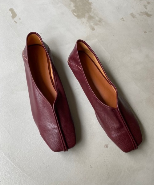 Aunt Marie's(アントマリーズ)の「パイピングフラットシューズ(バレエシューズ・レディース・ブラック/アイボリー/ボルドー/モカ・S/M/L/SMALL/MEDIUM/LARGE)」の12枚目の写真