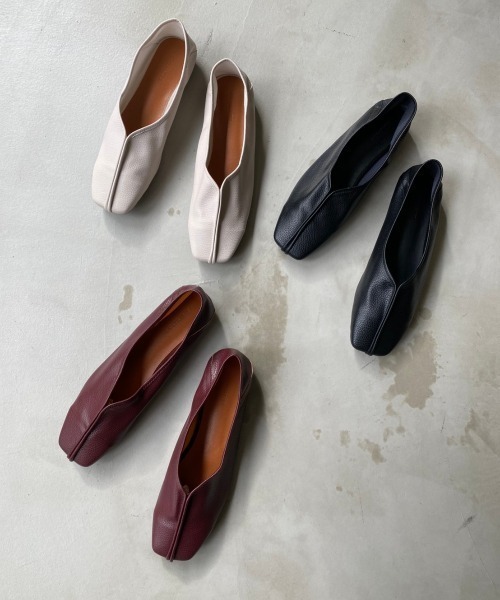 Aunt Marie's(アントマリーズ)の「パイピングフラットシューズ(バレエシューズ・レディース・ブラック/アイボリー/ボルドー/モカ・S/M/L/SMALL/MEDIUM/LARGE)」の10枚目の写真