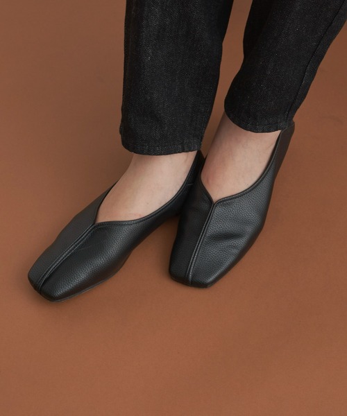 Aunt Marie's(アントマリーズ)の「パイピングフラットシューズ(バレエシューズ・レディース・ブラック/アイボリー/ボルドー/モカ・S/M/L/SMALL/MEDIUM/LARGE)」の22枚目の写真