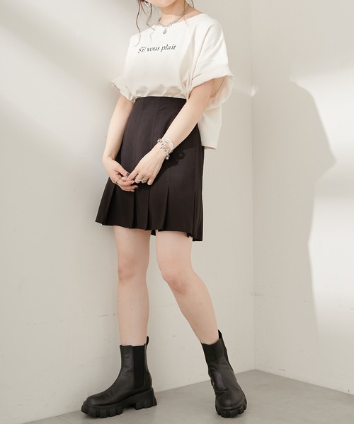 Chico（チコ）の「バックロゴショート丈ダメージT（Tシャツ/カットソー・レディース・ホワイト/ブラック/ブラウン/ベージュ・FREE）」の5枚目の写真