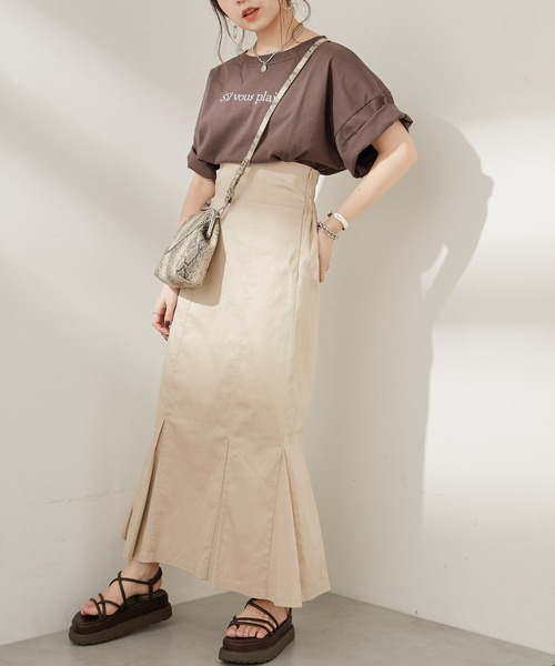 Chico（チコ）の「バックロゴショート丈ダメージT（Tシャツ/カットソー・レディース・ホワイト/ブラック/ブラウン/ベージュ・FREE）」の7枚目の写真