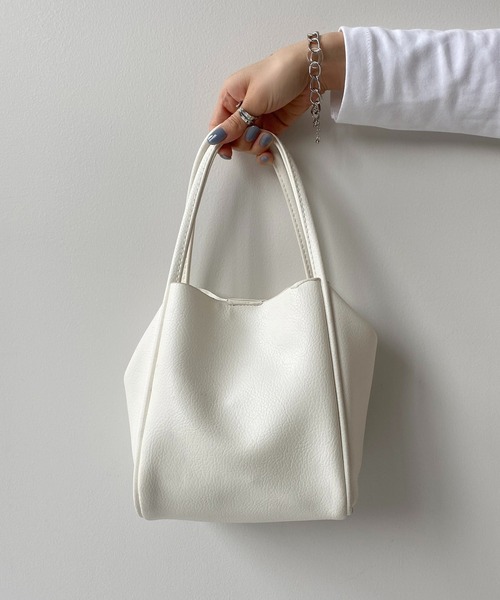 fifth(フィフス)の「3wayスクエアバッグ(ショルダーバッグ・レディース・ブラック/グリーン/ホワイト/シルバー/アイボリー/イエロー・FREE)」の10枚目の写真