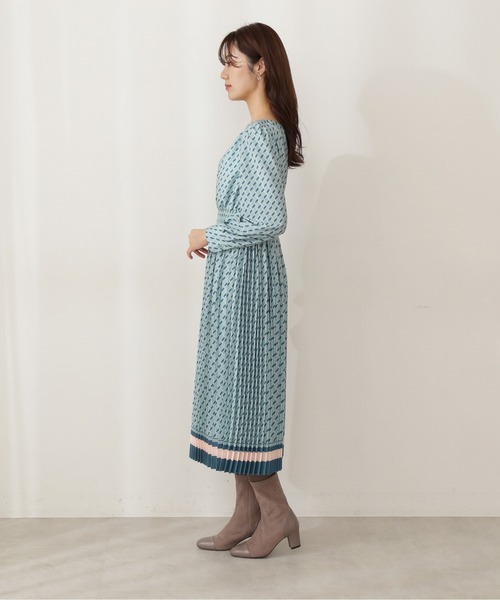 PROPORTION BODY DRESSING（プロポーションボディドレッシング）の「プリーツレトロ柄ワンピース / 1211240916（ワンピース・レディース・ベージュ/グリーン・MEDIUM/SMALL）」の5枚目の写真