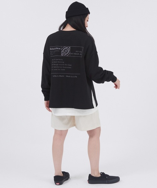 Dickies(ディッキーズ)の「Dickies/ディッキーズ 刺繍ロゴ裏毛クルーネック/バックプリント 長袖カットソー スリット チュニック(Tシャツ/カットソー・レディース・グリーン/ブラック系その他/オフホワイト/ブラック/ホワイト系その他/グリーン系その他・M/L)」の9枚目の写真